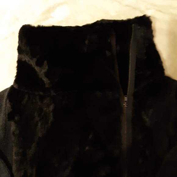 Ann Taylor Loft faux fur sweater - Picture 4 of 7